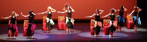 Arabesque Bellydancers in Performance
