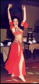 Tamra-Henna, live performance belly dance
